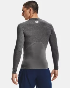 Fitness Lovers en Estylopia: Las Mejores Marcas de Ropa y Zapatos para Hacer Pesas en Hombres 4 Under armor espalda