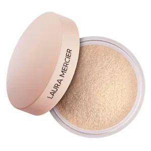 El maquillaje se corre: descubre por qué y cómo lograr un look intacto todo el día 2 Laura Mercier Polvo fijador translucido suelto sin talco ultra borroso