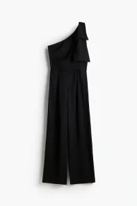 Mono de Un Solo Hombro para un Date Night Outfit