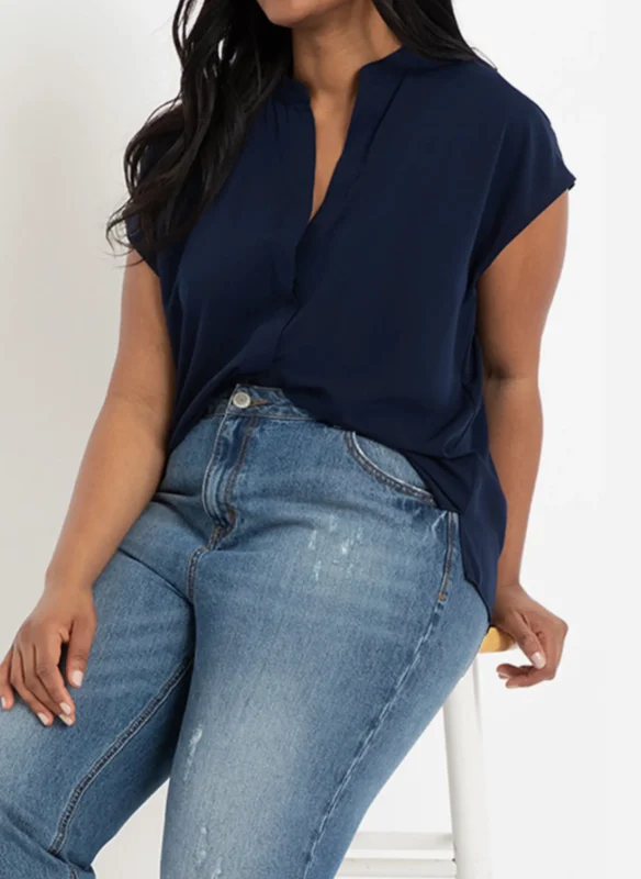 Las mejores marcas para mujeres curvy en 2025 17 Sandra Modas020 5379copy3.jpg 1
