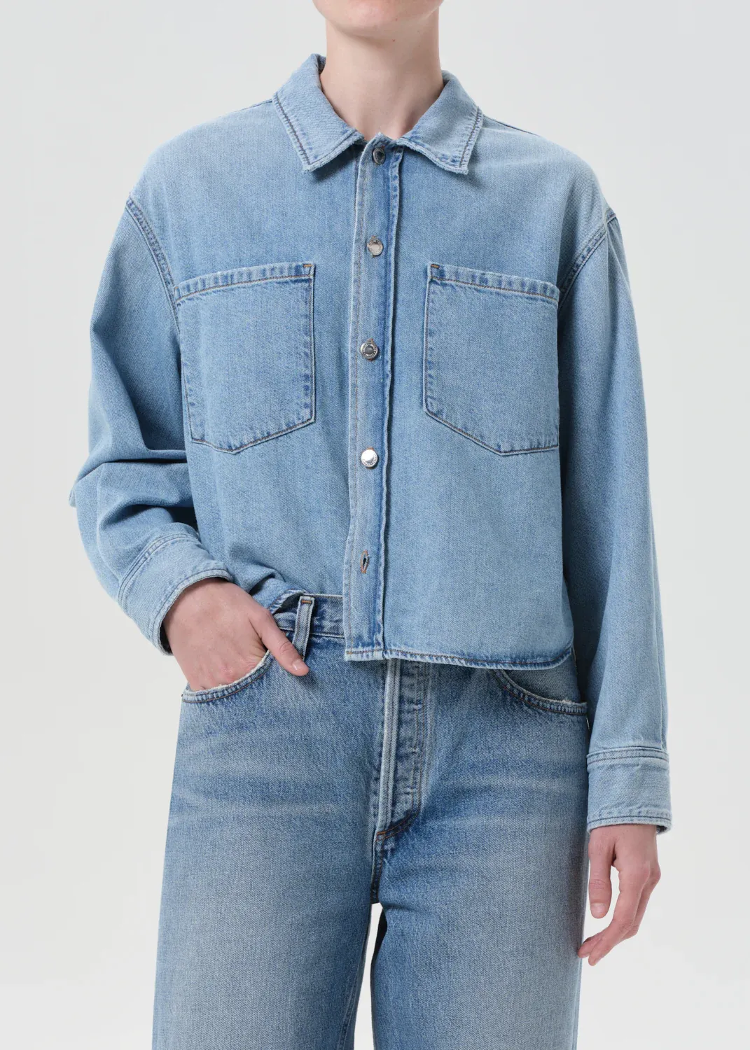 A7375 1547 JUNA SHIRT INTERVAL 0143 web.jpg 2 1